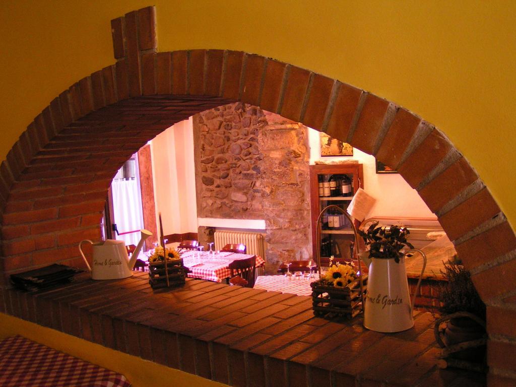 Locanda Vecchia Osteria Varese Esterno foto